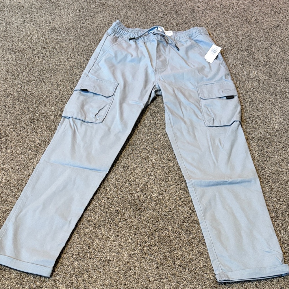 Old Navy Tech Taper Quick Dry pants